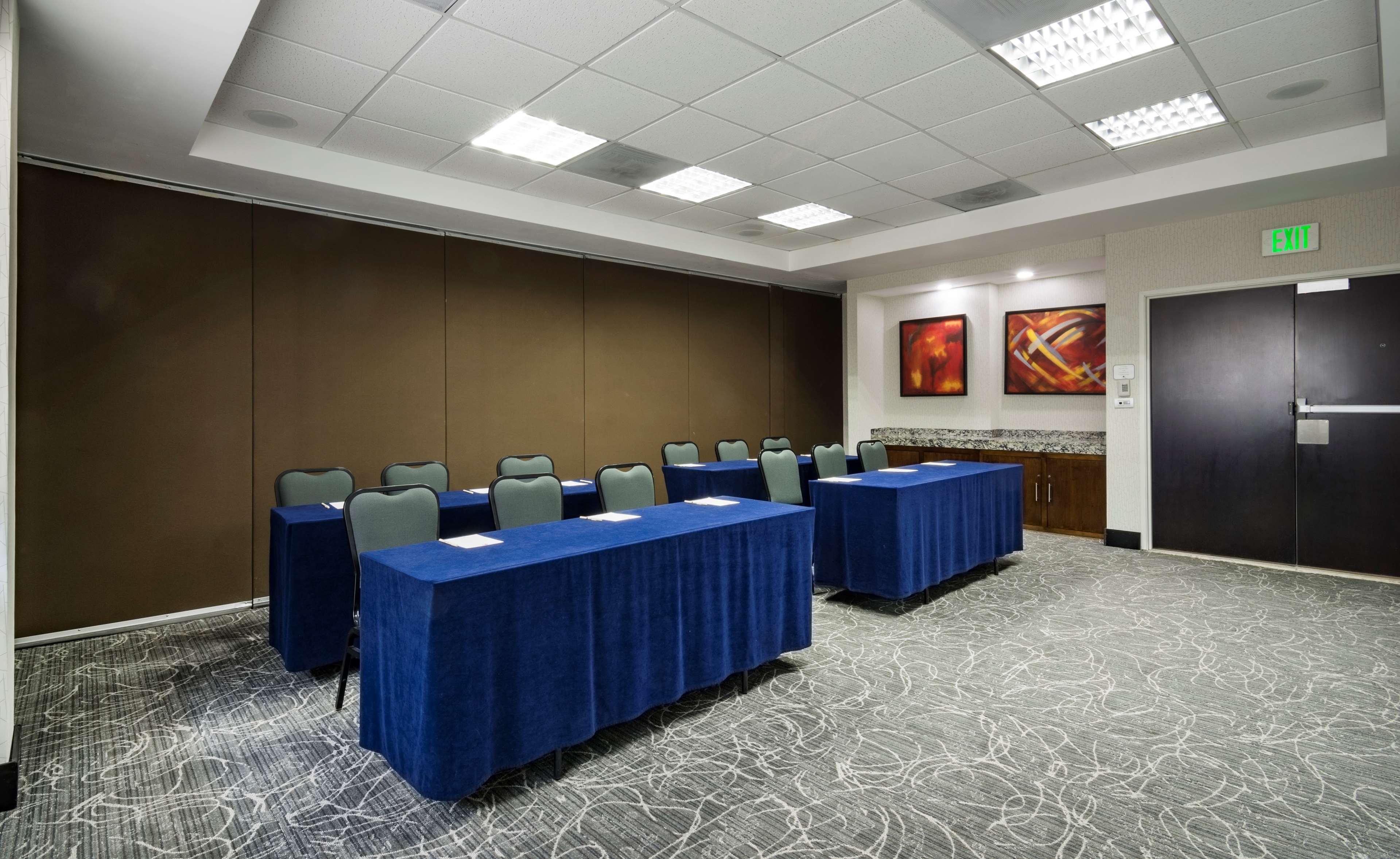 Doubletree By Hilton Queretaro Hotell Exteriör bild
