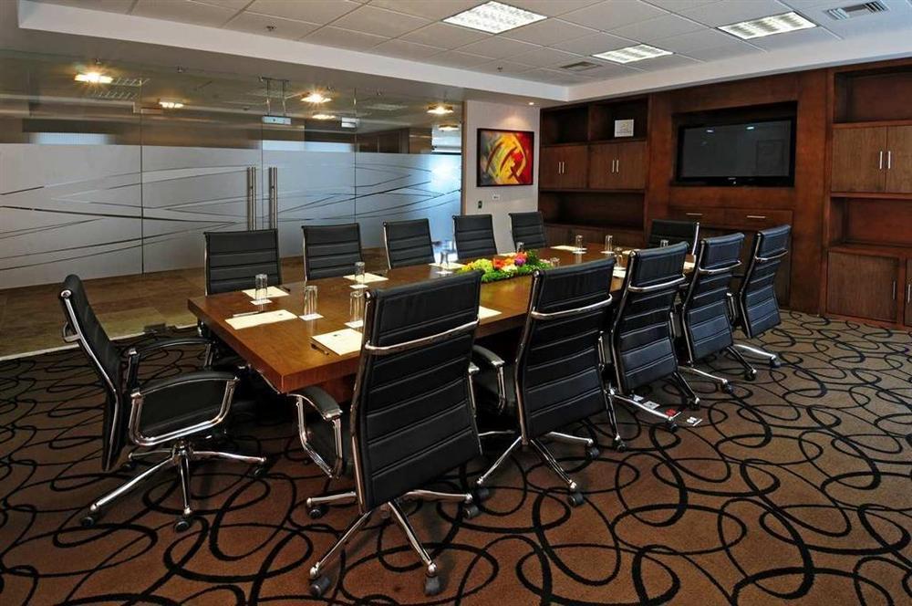 Doubletree By Hilton Queretaro Hotell Business bild