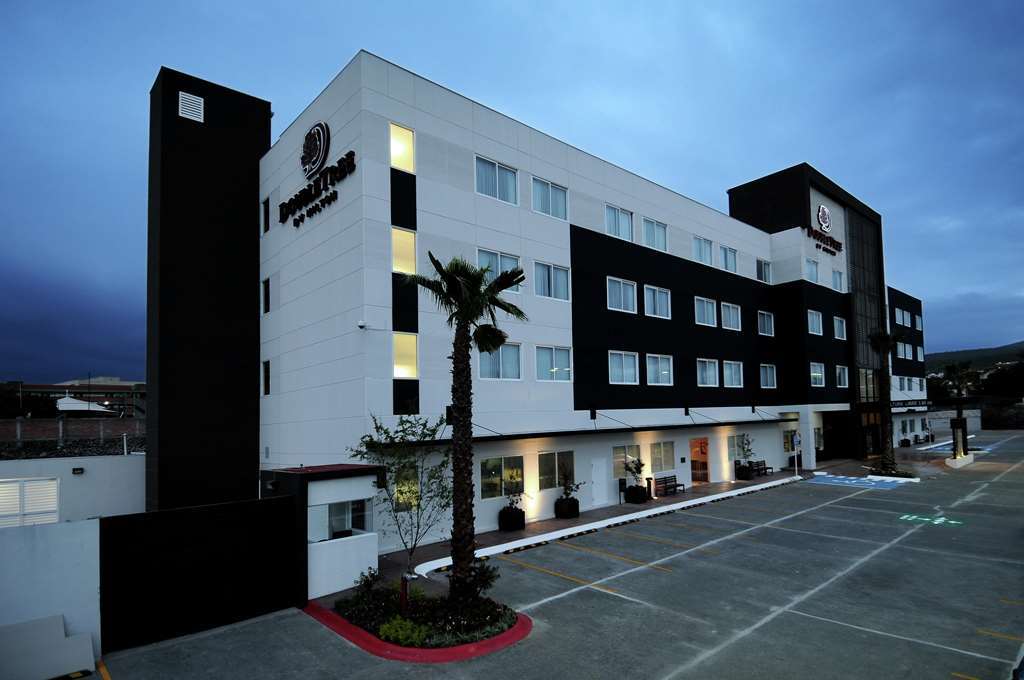 Doubletree By Hilton Queretaro Hotell Exteriör bild